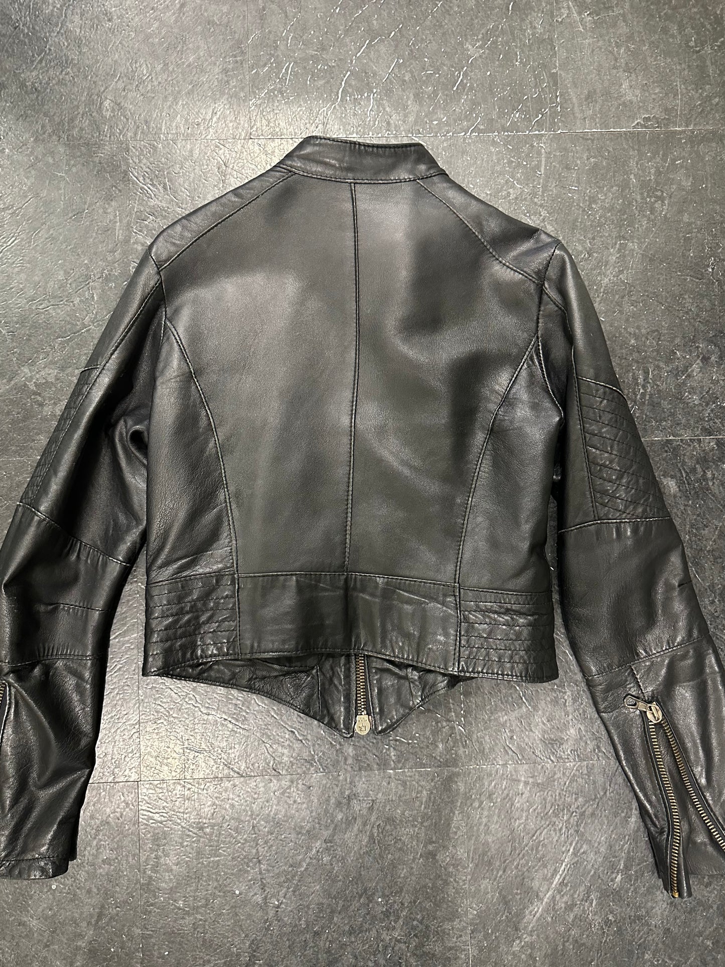 Multi zips leather jacket