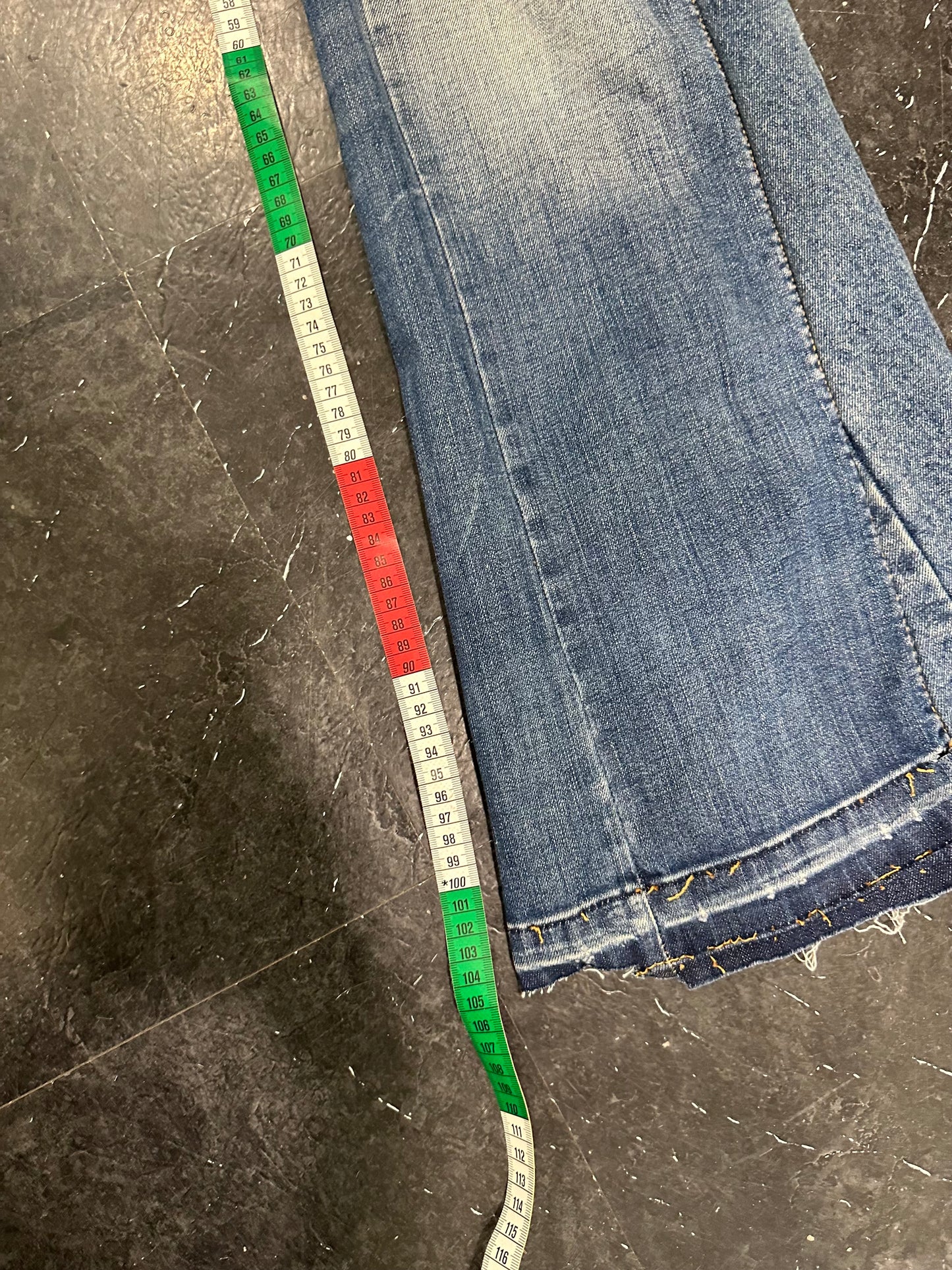 Low rise jeans