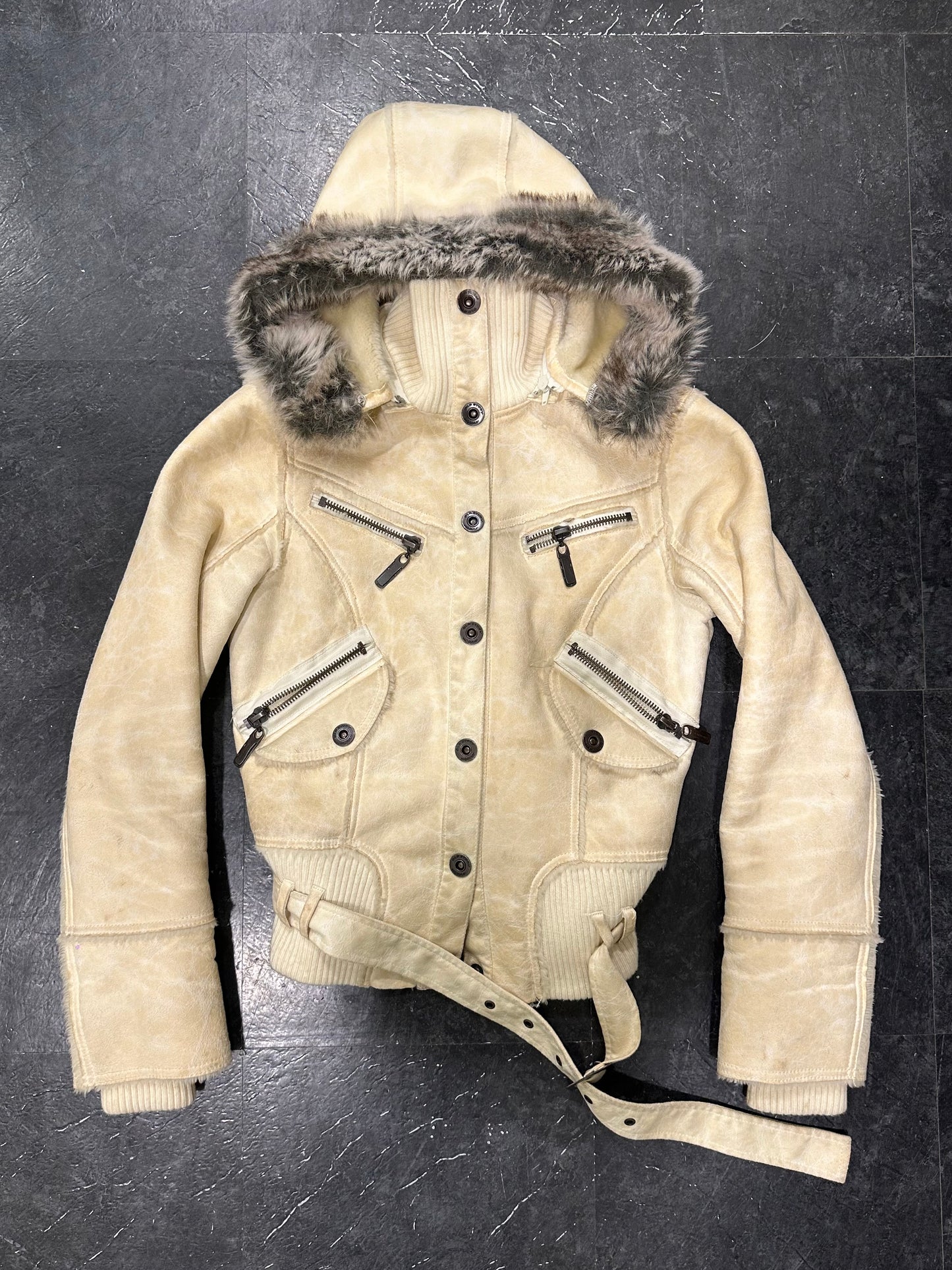 Detailed bomber jacket