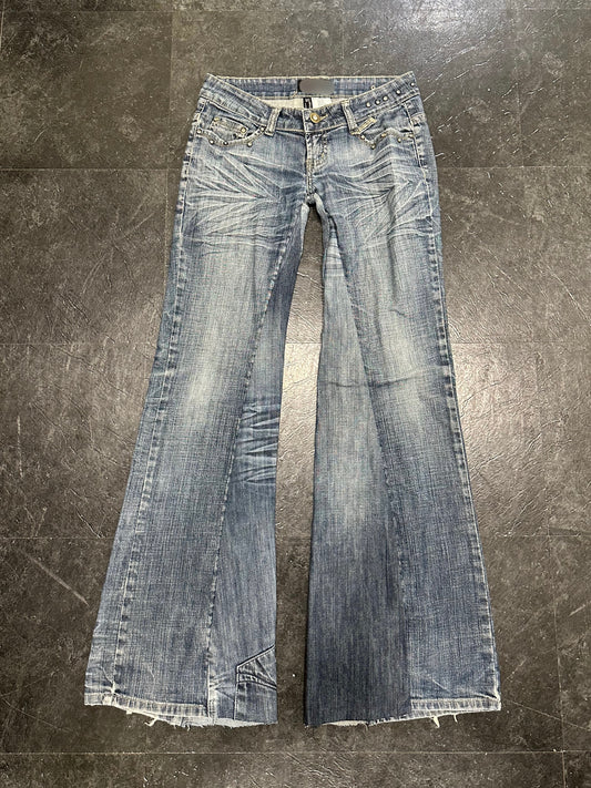 Low waist jeans