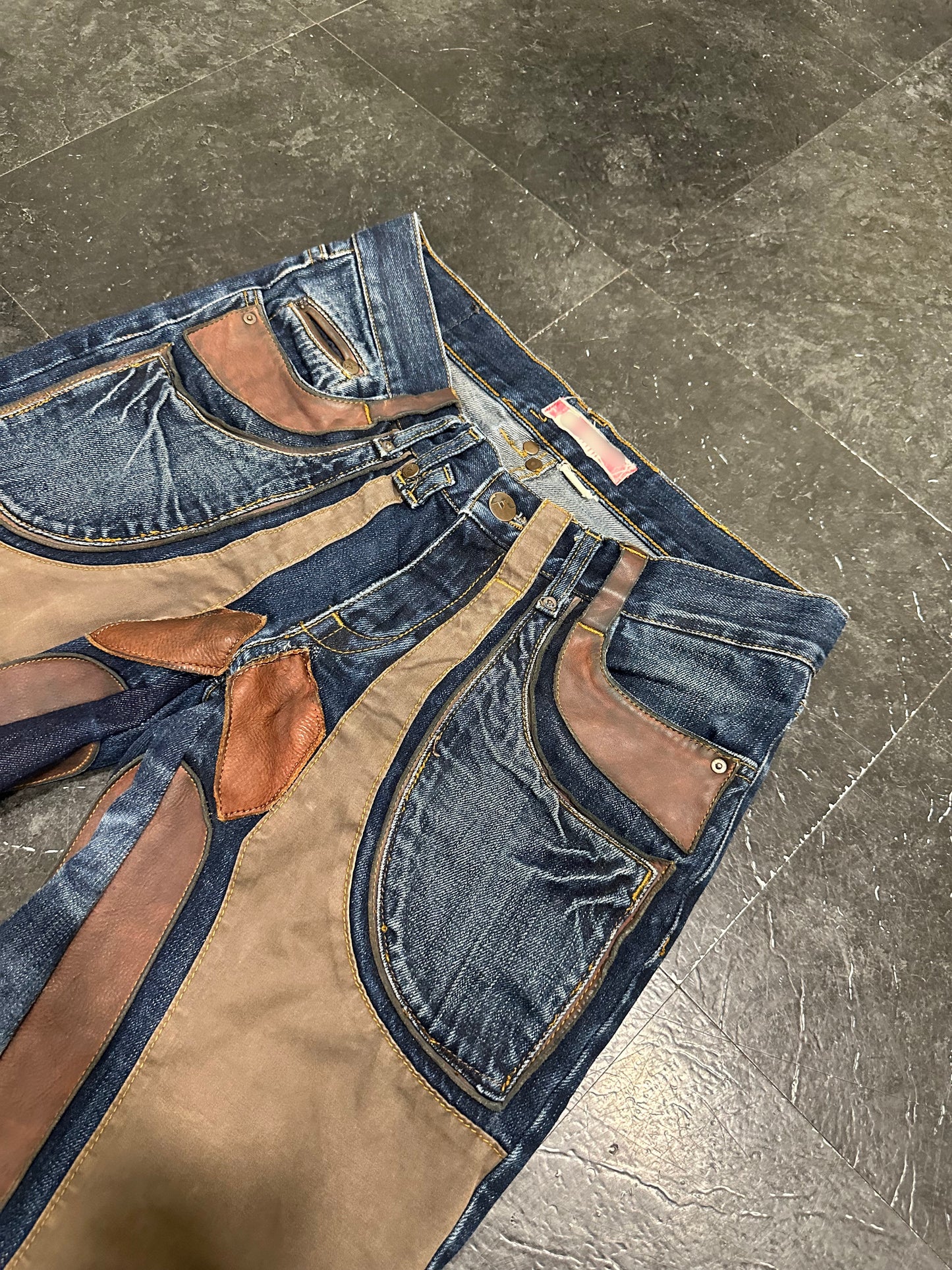 Leather patches jeans