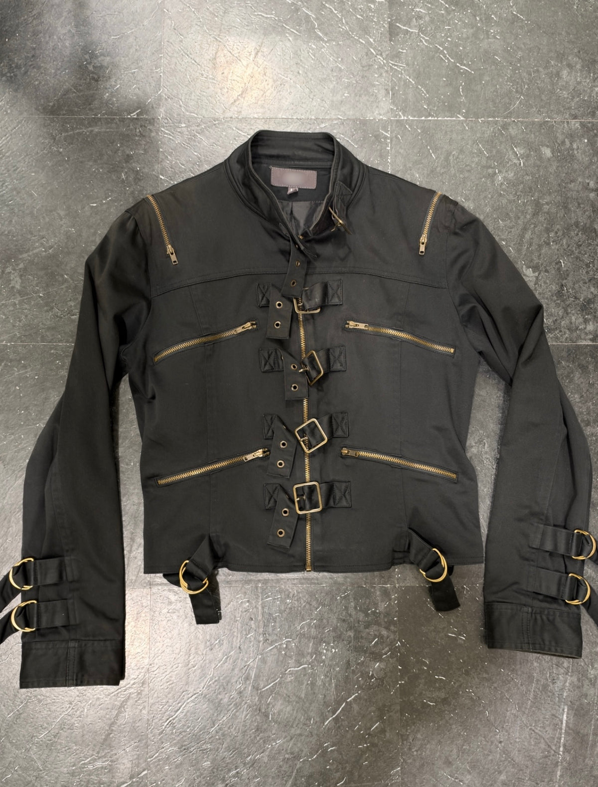 Buckles jacket