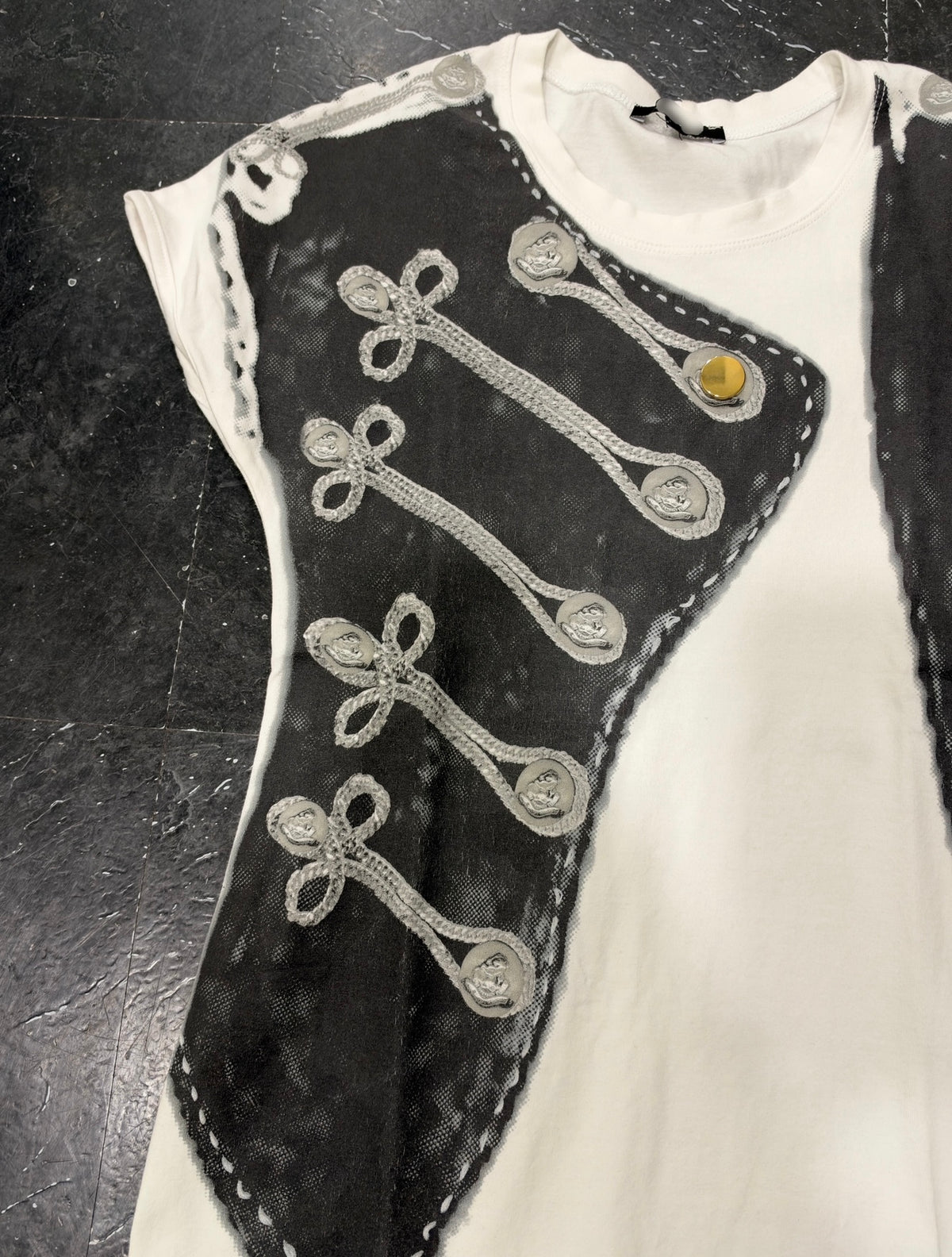 Napoleon tee