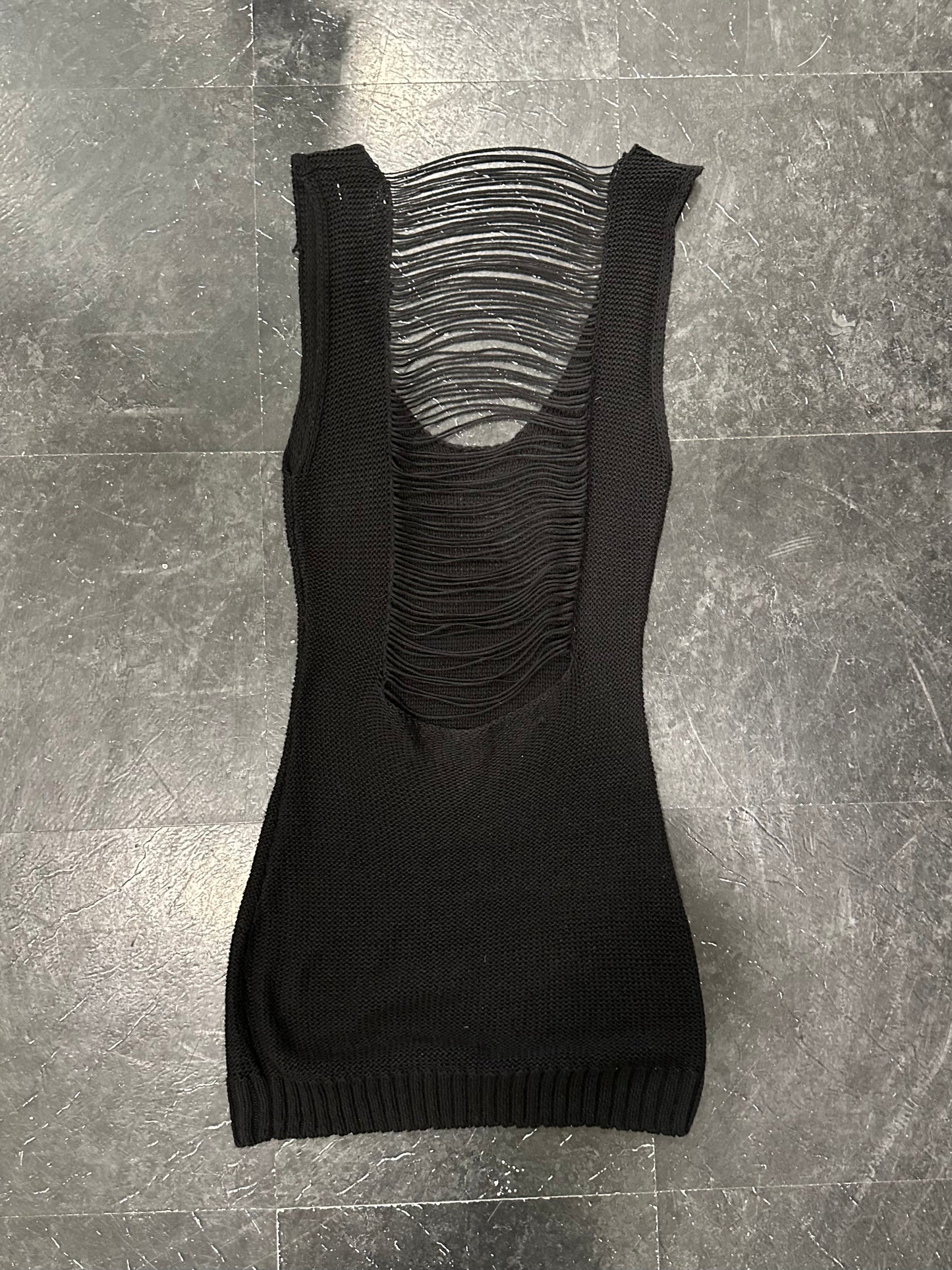 Knitted strings dress