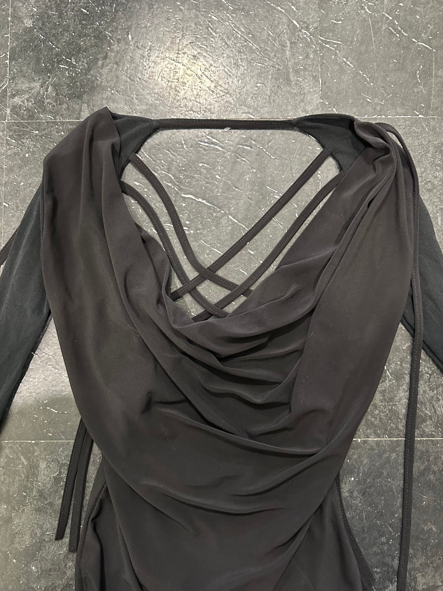 Strings top