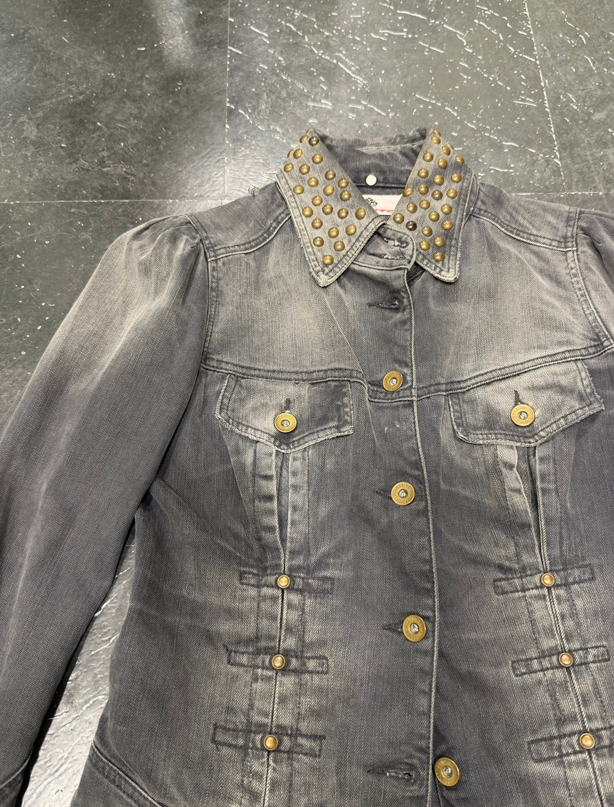 Studded collar jacket