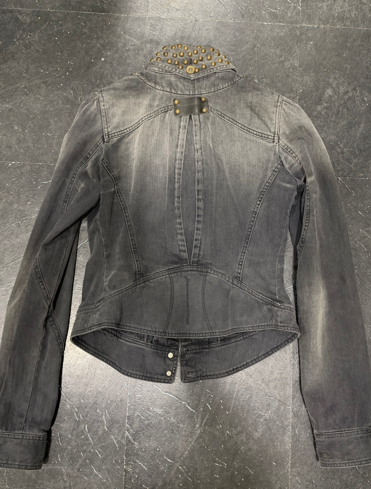 Studded collar jacket