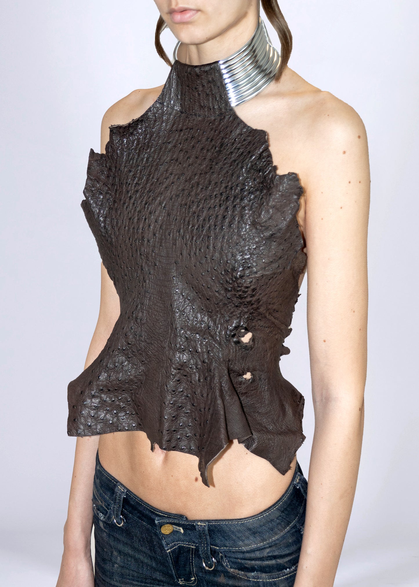 Choker leather top