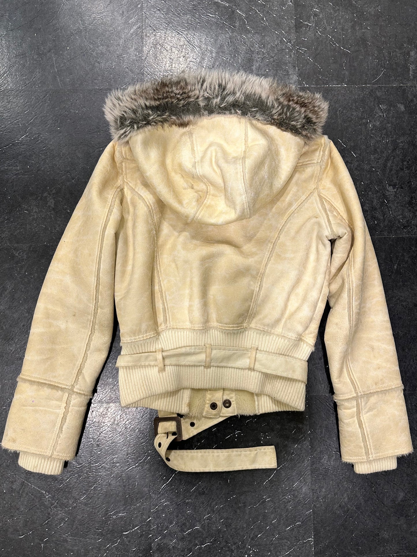 Detailed bomber jacket