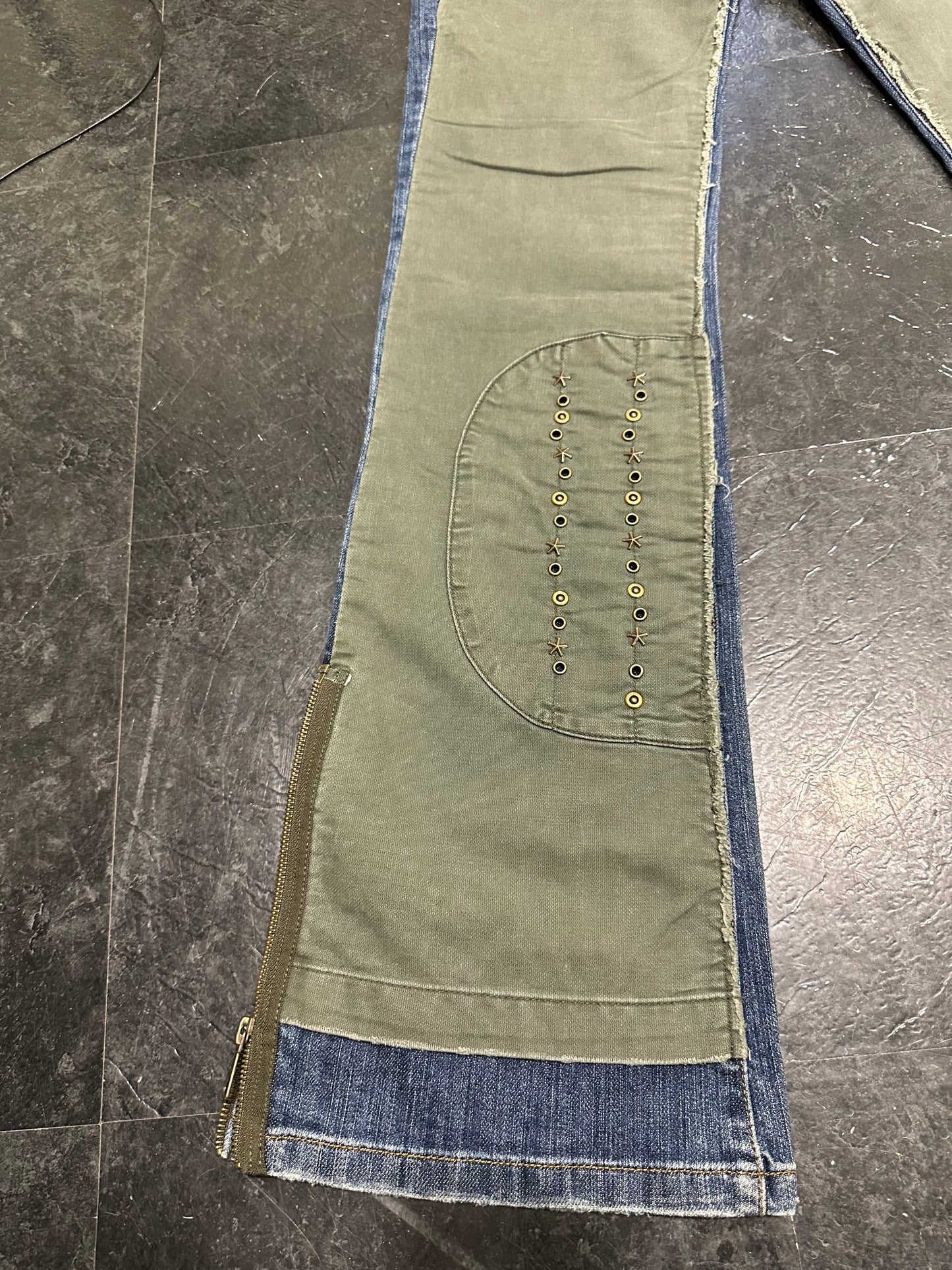 Military jeans